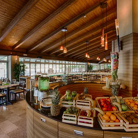 Park Marinetta - & Szálloda 4*