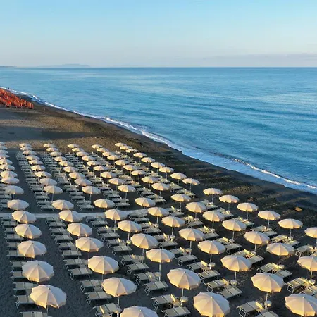 Park Marinetta - & Hotel Marina Di Bibbona