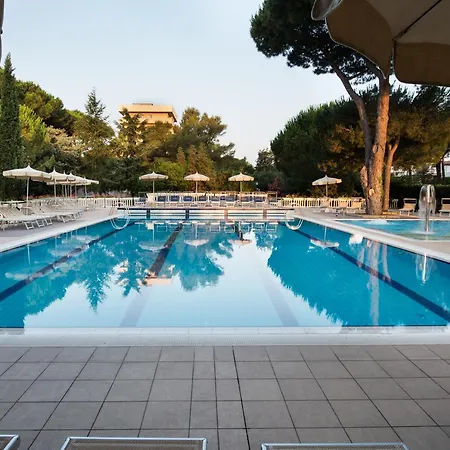 Park Marinetta - & 4* Marina Di Bibbona