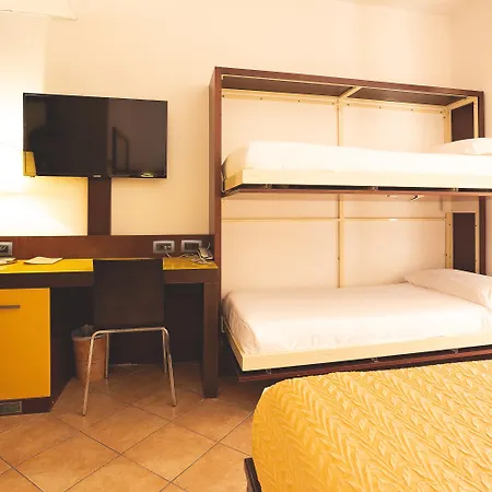 Park Marinetta - & 4* Marina Di Bibbona