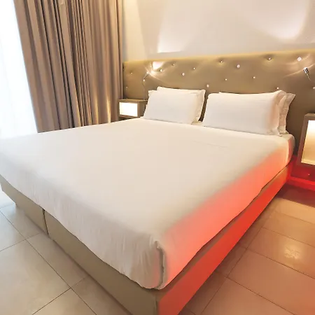 Park Marinetta - & 4* Marina Di Bibbona